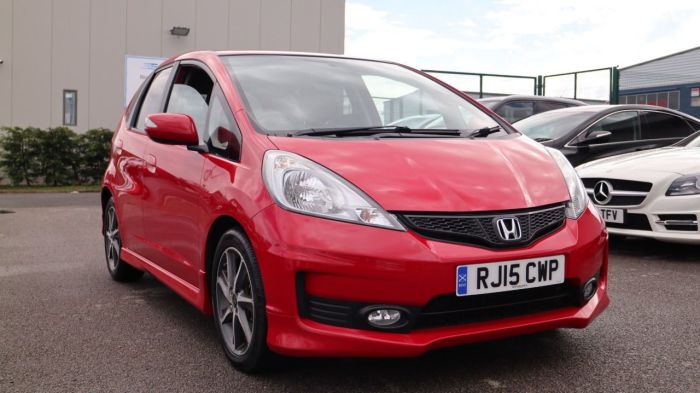 Honda Jazz 1.3 I-VTEC SI 5d 99 BHP Hatchback Petrol RED