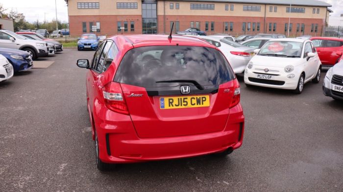 Honda Jazz 1.3 I-VTEC SI 5d 99 BHP Hatchback Petrol RED