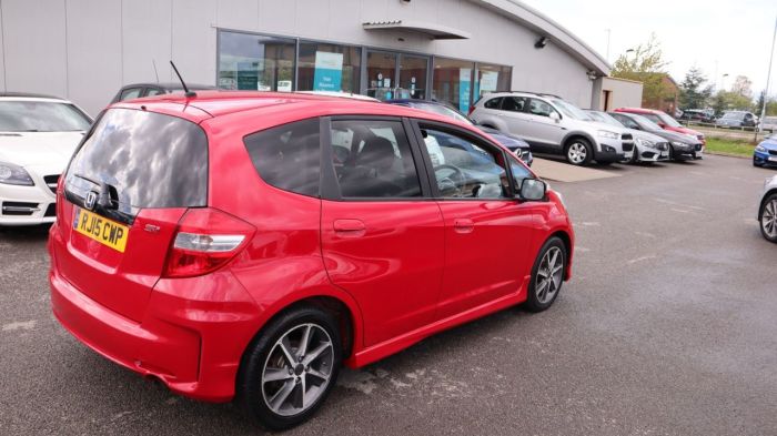 Honda Jazz 1.3 I-VTEC SI 5d 99 BHP Hatchback Petrol RED