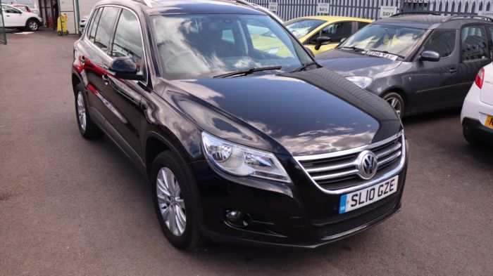 Volkswagen Tiguan 2.0 SE TDI 4MOTION 5d 138 BHP All Terrain Diesel BLACK