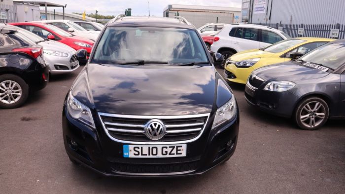 Volkswagen Tiguan 2.0 SE TDI 4MOTION 5d 138 BHP All Terrain Diesel BLACK