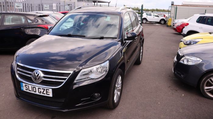 Volkswagen Tiguan 2.0 SE TDI 4MOTION 5d 138 BHP All Terrain Diesel BLACK