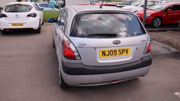 Kia Rio 1.5 SPORT CRDI 5d 109 BHP Hatchback Diesel SILVER