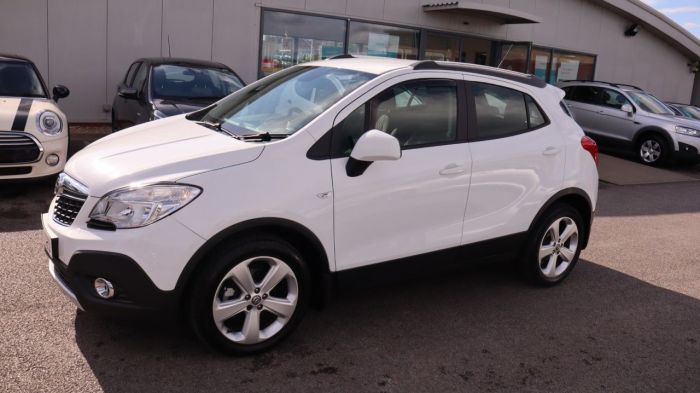 Vauxhall Mokka 1.7 EXCLUSIV CDTI S/S 5d 128 BHP Hatchback Diesel WHITE