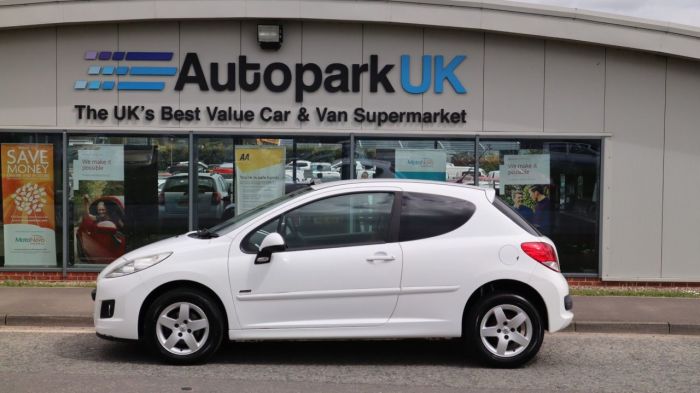 Peugeot 207 1.4 SPORTIUM 3d 74 BHP Hatchback Petrol WHITE