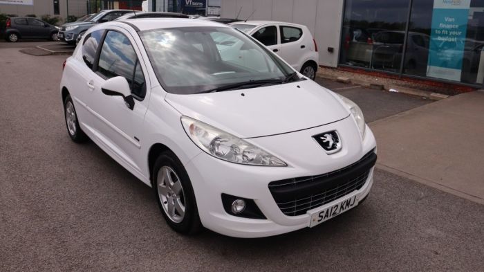 Peugeot 207 1.4 SPORTIUM 3d 74 BHP Hatchback Petrol WHITE