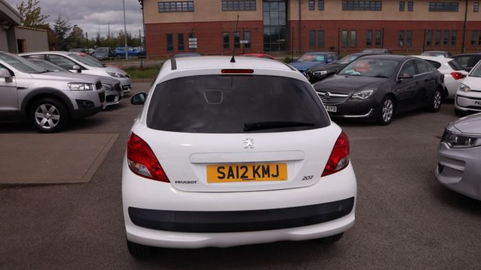 Peugeot 207 1.4 SPORTIUM 3d 74 BHP Hatchback Petrol WHITE