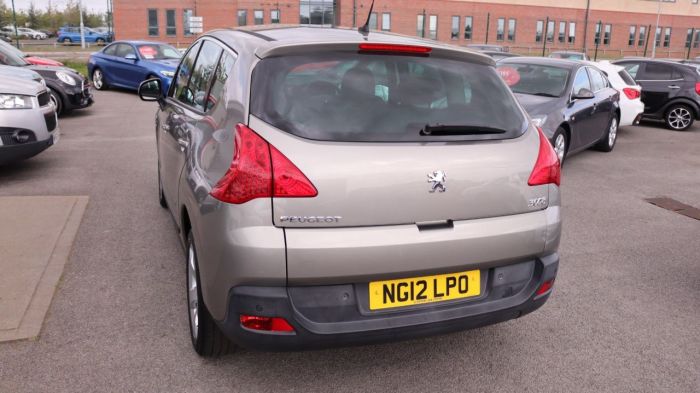 Peugeot 3008 1.6 ACTIVE HDI FAP 5d 112 BHP Hatchback Diesel GREY