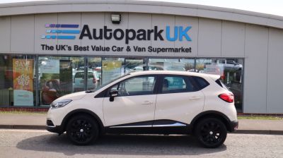 Renault Captur 1.5 EXPRESSION PLUS DCI 5d 90 BHP Hatchback Diesel CREAMRenault Captur 1.5 EXPRESSION PLUS DCI 5d 90 BHP Hatchback Diesel CREAM at Motor Finance 4u Tunbridge Wells