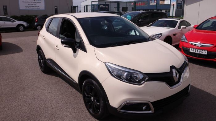 Renault Captur 1.5 EXPRESSION PLUS DCI 5d 90 BHP Hatchback Diesel CREAM