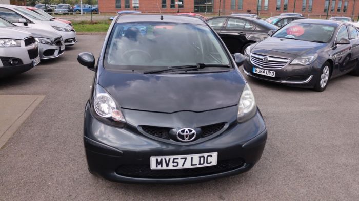 Toyota Aygo 1.0 VVT-I PLUS 5d 67 BHP Hatchback Petrol GREY