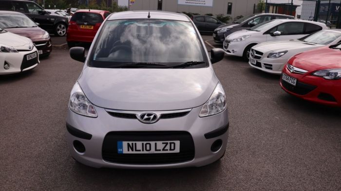 Hyundai i10 1.2 CLASSIC 5d 77 BHP Hatchback Petrol SILVER