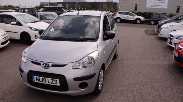 Hyundai i10 1.2 CLASSIC 5d 77 BHP Hatchback Petrol SILVER