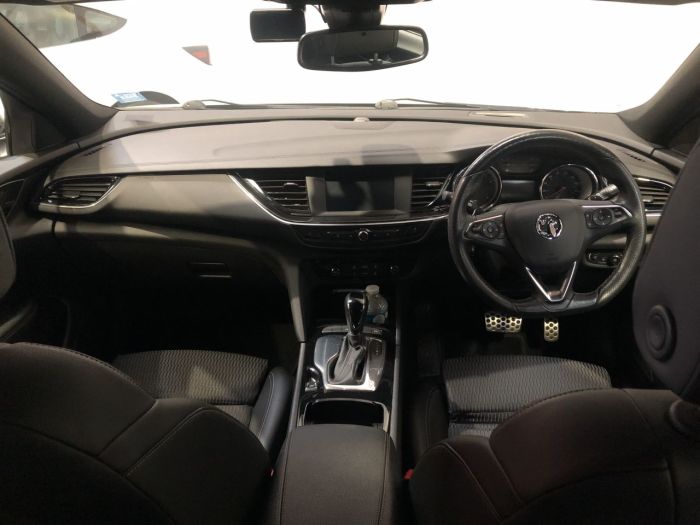 Vauxhall Insignia Grand Sport 1.5 SRI VX-LINE NAV 5d 163 BHP Hatchback Petrol BLACK