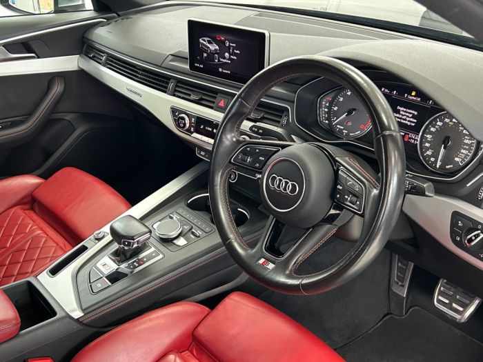 Audi S4 3.0 TFSI S4 QUATTRO 4d 349 BHP Saloon Petrol BLACK