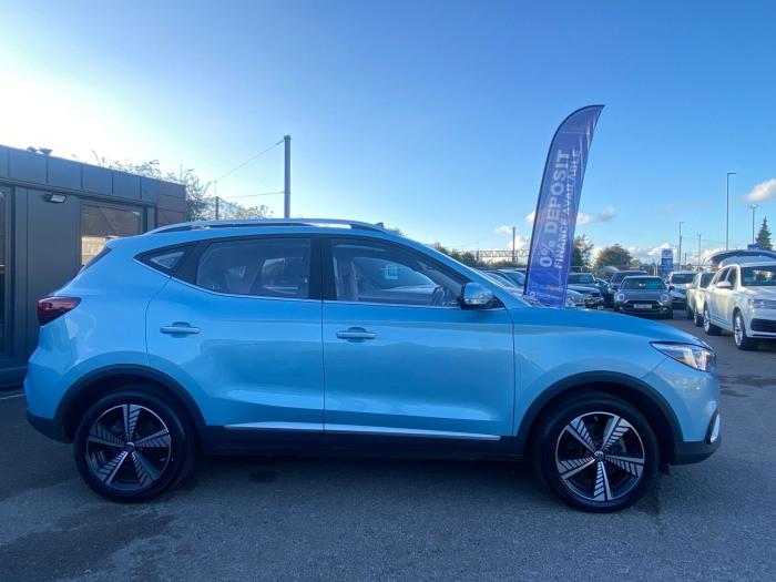 MG MG ZS 0.0 105kW Exclusive EV 45kWh 5dr Auto Hatchback Electric BLUE
