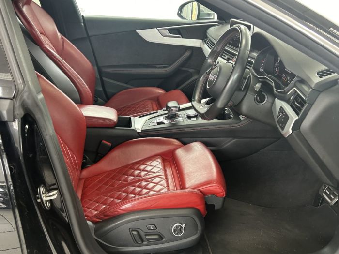 Audi S5 3.0 S5 SPORTBACK TFSI QUATTRO 5d 349 BHP Hatchback Petrol BLACK
