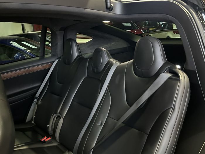 Tesla Model X 100D (Dual Motor) SUV 5dr Electric Auto 4WDE (417 bhp) SUV Electric BLACK