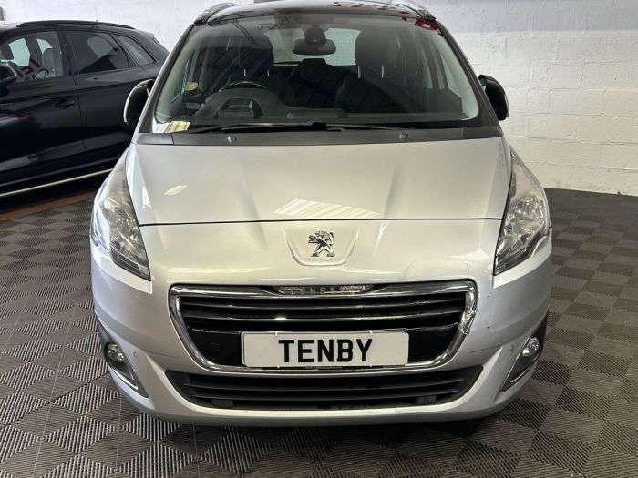 Peugeot 5008 1.6 BlueHDi Allure MPV 5dr Diesel EAT Euro 6 (s/s) (120 ps) MPV Diesel SILVER