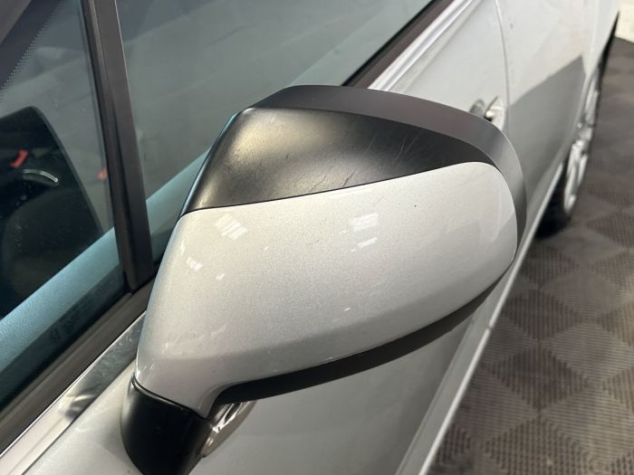 Peugeot 5008 1.6 BlueHDi Allure MPV 5dr Diesel EAT Euro 6 (s/s) (120 ps) MPV Diesel SILVER