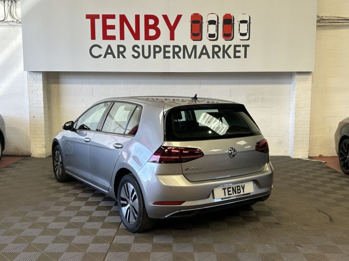 Volkswagen e-Golf e-Golf Hatchback 5dr Electric Auto (115 ps) Hatchback Electric SILVER