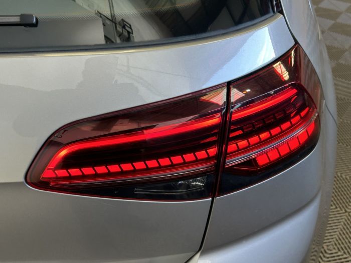 Volkswagen e-Golf e-Golf Hatchback 5dr Electric Auto (115 ps) Hatchback Electric SILVER