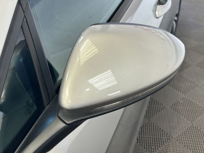 Volkswagen e-Golf e-Golf Hatchback 5dr Electric Auto (115 ps) Hatchback Electric SILVER