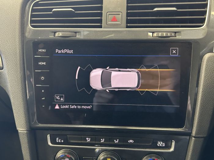 Volkswagen e-Golf e-Golf Hatchback 5dr Electric Auto (115 ps) Hatchback Electric SILVER
