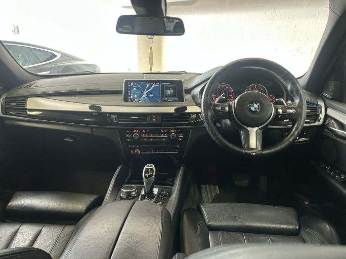 BMW X6 3.0 40d M Sport SUV 5dr Diesel Auto xDrive Euro 6 (s/s) (313 ps) SUV Diesel RED
