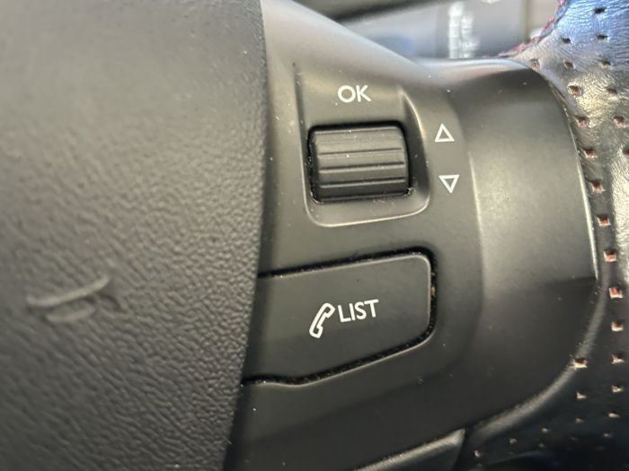 Peugeot 2008 1.2 PureTech GT Line SUV 5dr Petrol Manual Euro 6 (s/s) (110 ps) SUV Petrol GREY