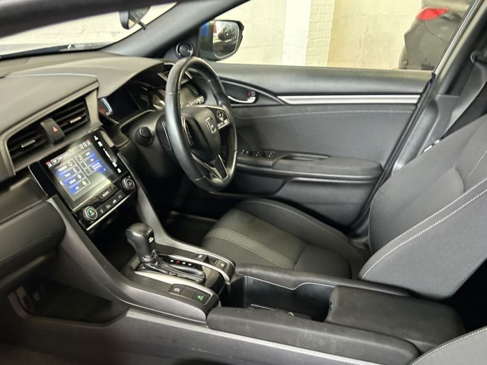 Honda Civic 1.0 VTEC Turbo SR Hatchback 5dr Petrol CVT Euro 6 (s/s) (129 ps) Hatchback Petrol BLUE