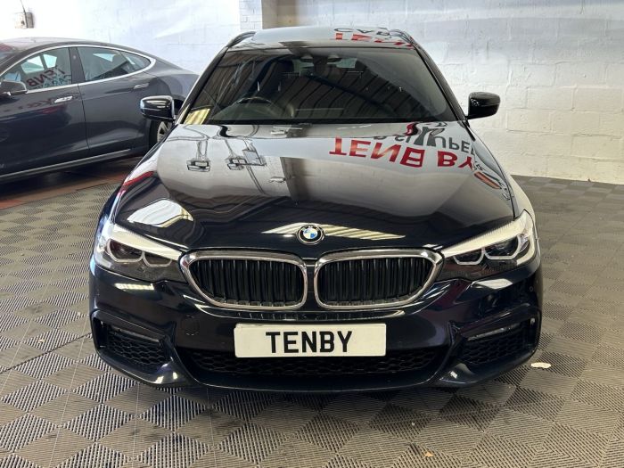 BMW 5 Series 2.0 520d M Sport Touring 5dr Diesel Auto Euro 6 (s/s) (190 ps) Estate Diesel BLACK