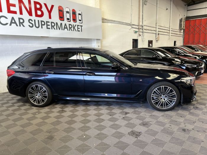 BMW 5 Series 2.0 520d M Sport Touring 5dr Diesel Auto Euro 6 (s/s) (190 ps) Estate Diesel BLACK