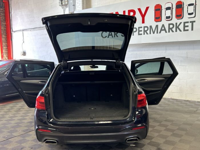 BMW 5 Series 2.0 520d M Sport Touring 5dr Diesel Auto Euro 6 (s/s) (190 ps) Estate Diesel BLACK