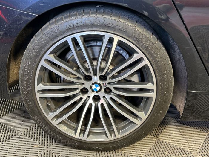 BMW 5 Series 2.0 520d M Sport Touring 5dr Diesel Auto Euro 6 (s/s) (190 ps) Estate Diesel BLACK