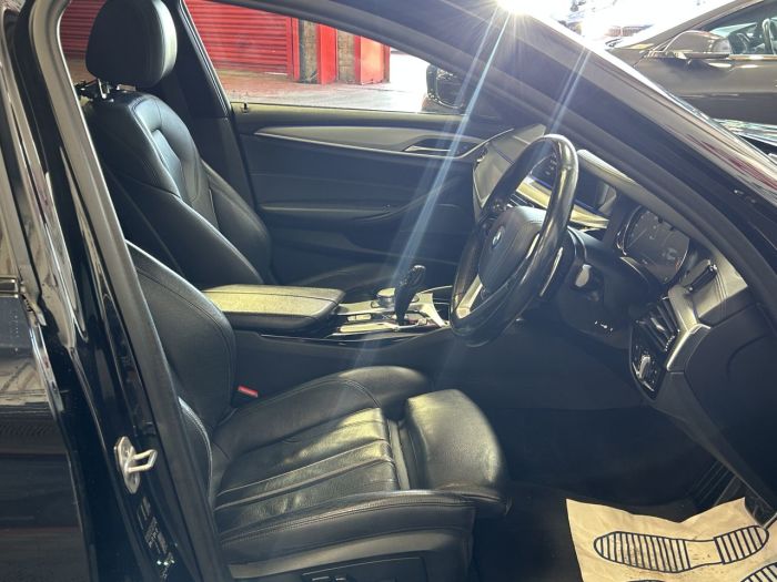 BMW 5 Series 2.0 520d M Sport Touring 5dr Diesel Auto Euro 6 (s/s) (190 ps) Estate Diesel BLACK