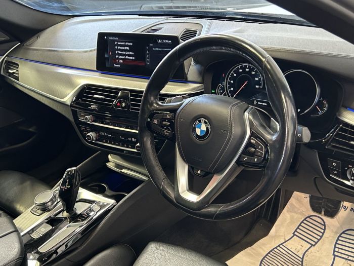 BMW 5 Series 2.0 520d M Sport Touring 5dr Diesel Auto Euro 6 (s/s) (190 ps) Estate Diesel BLACK