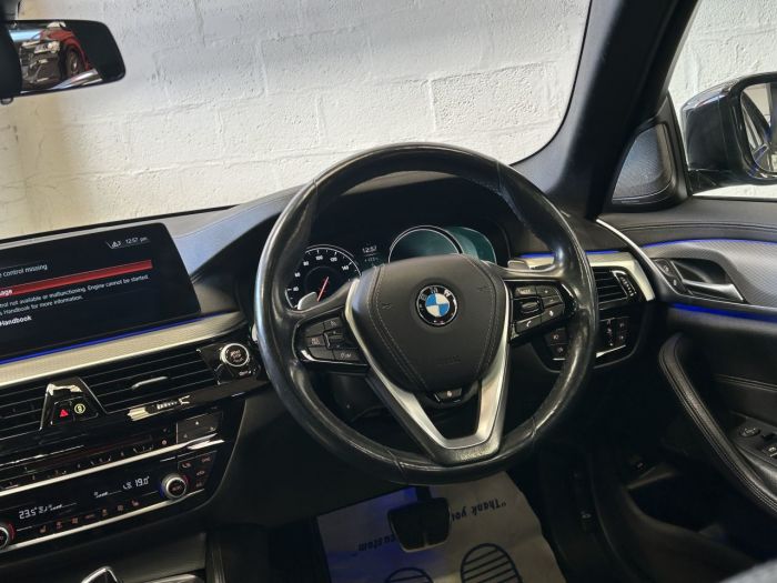 BMW 5 Series 2.0 520d M Sport Touring 5dr Diesel Auto Euro 6 (s/s) (190 ps) Estate Diesel BLACK
