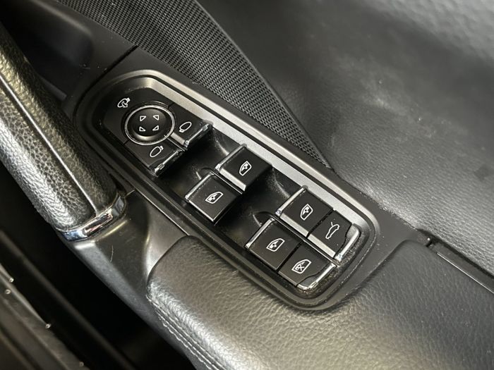 Porsche Cayenne 3.0 V6 E-Hybrid S SUV 5dr Petrol Plug-in Hybrid TiptronicS 4WD Euro 6 (s/s) (416 ps) SUV Hybrid BLUE