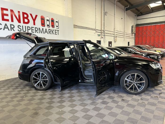 Audi Q7 3.0 TDI V6 50 Black Edition SUV 5dr Diesel Tiptronic quattro Euro 6 (s/s) (286 ps) SUV Diesel BLACK