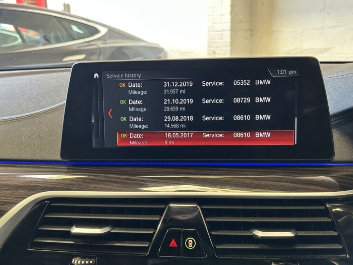 BMW 5 Series 3.0 530d M Sport Touring 5dr Diesel Auto xDrive Euro 6 (s/s) (265 ps) Estate Diesel BLACK