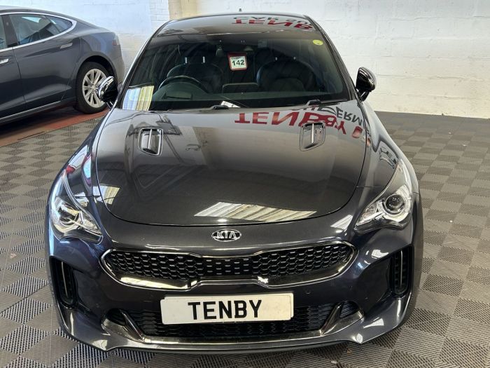 Kia Stinger 2.2 CRDi GT-Line Gran Turismo 5dr Diesel Auto Euro 6 (s/s) (197 bhp) Hatchback Diesel GREY