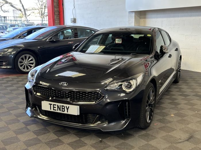 Kia Stinger 2.2 CRDi GT-Line Gran Turismo 5dr Diesel Auto Euro 6 (s/s) (197 bhp) Hatchback Diesel GREY