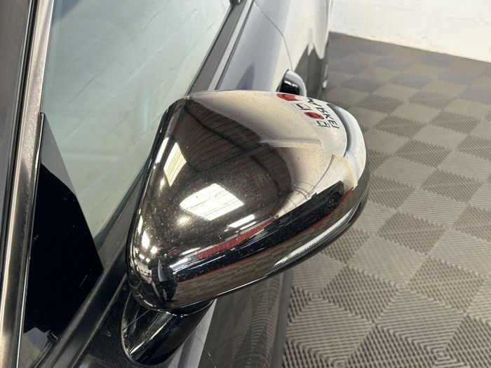 Kia Stinger 2.2 CRDi GT-Line Gran Turismo 5dr Diesel Auto Euro 6 (s/s) (197 bhp) Hatchback Diesel GREY