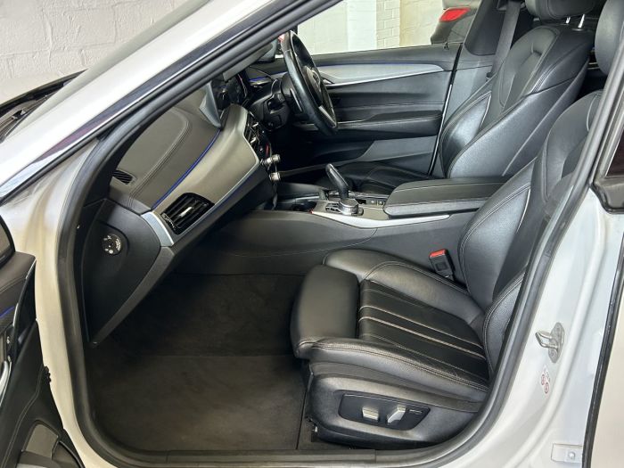 BMW 6 Series Gran Turismo 3.0 630d M Sport GT 5dr Diesel Auto Euro 6 (s/s) (265 ps) Hatchback Diesel WHITE