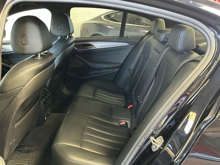 BMW 5 Series 3.0 540i GPF M Sport Saloon 4dr Petrol Auto xDrive Euro 6 (s/s) (340 ps) Saloon Petrol BLACK
