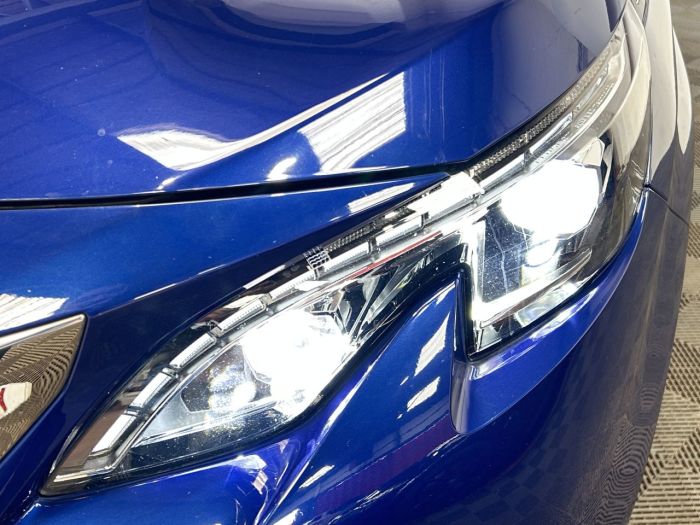 Peugeot 3008 1.6 13.2kWh GT SUV 5dr Petrol Plug-in Hybrid e-EAT 4WD Euro 6 (s/s) (300 ps) SUV Hybrid BLUE
