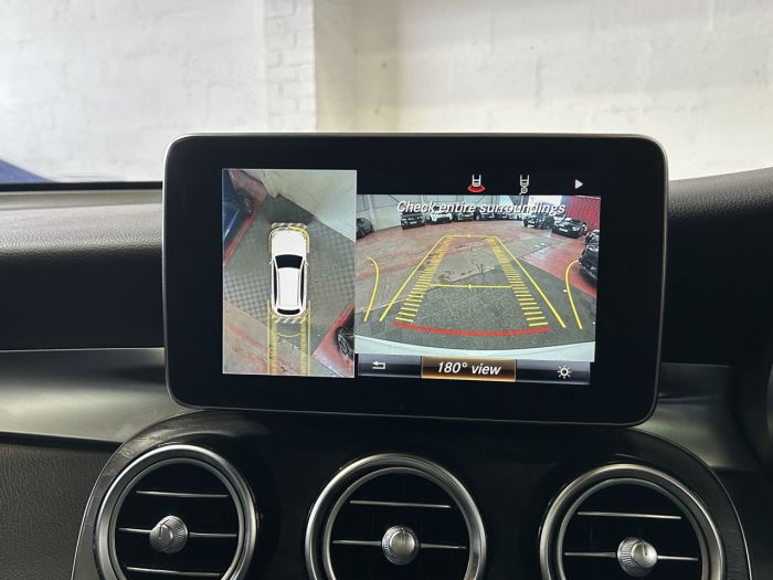Mercedes-Benz GLC 2.1 GLC250d AMG Line (Premium Plus) SUV 5dr Diesel G-Tronic 4MATIC Euro 6 (s/s) (204 ps) SUV Diesel WHITE
