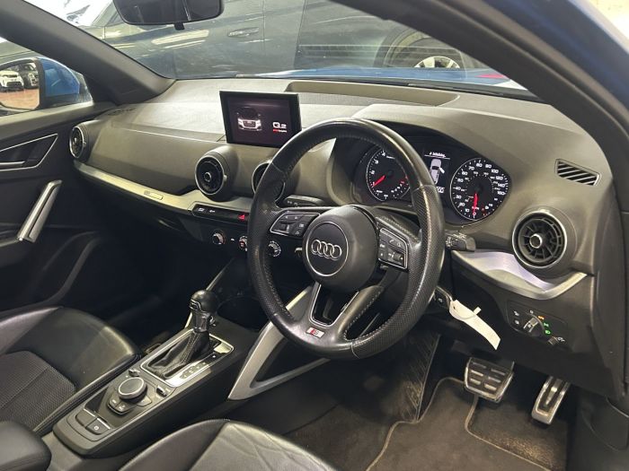 Audi Q2 1.4 TFSI CoD S line SUV 5dr Petrol S Tronic Euro 6 (s/s) (150 ps) SUV Petrol BLUE