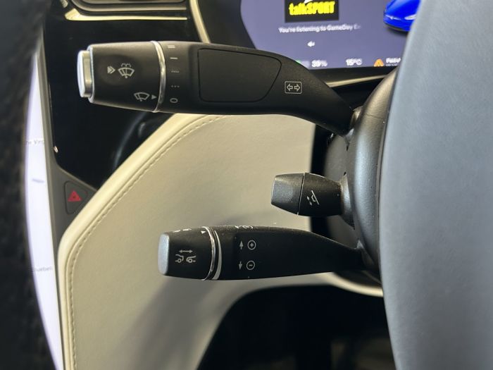 Tesla Model X 75D (Dual Motor) SUV 5dr Electric Auto 4WDE (328 bhp) SUV Electric BLUE